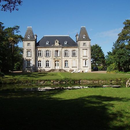 Chateau Des Poteries Fresville Buitenkant foto