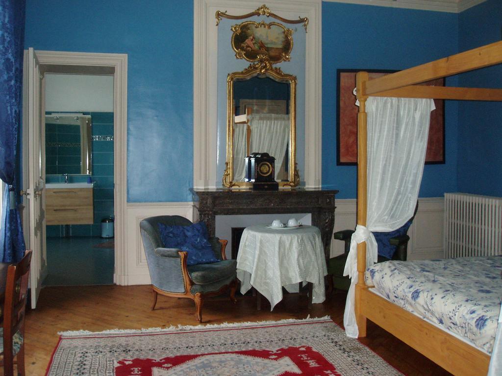Chateau Des Poteries Fresville Buitenkant foto